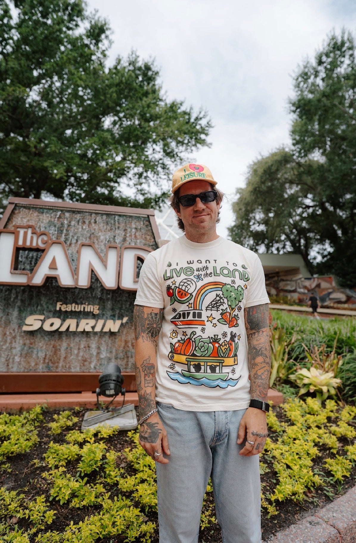 I Want To Live With The Land Tee - Supermarket Variant