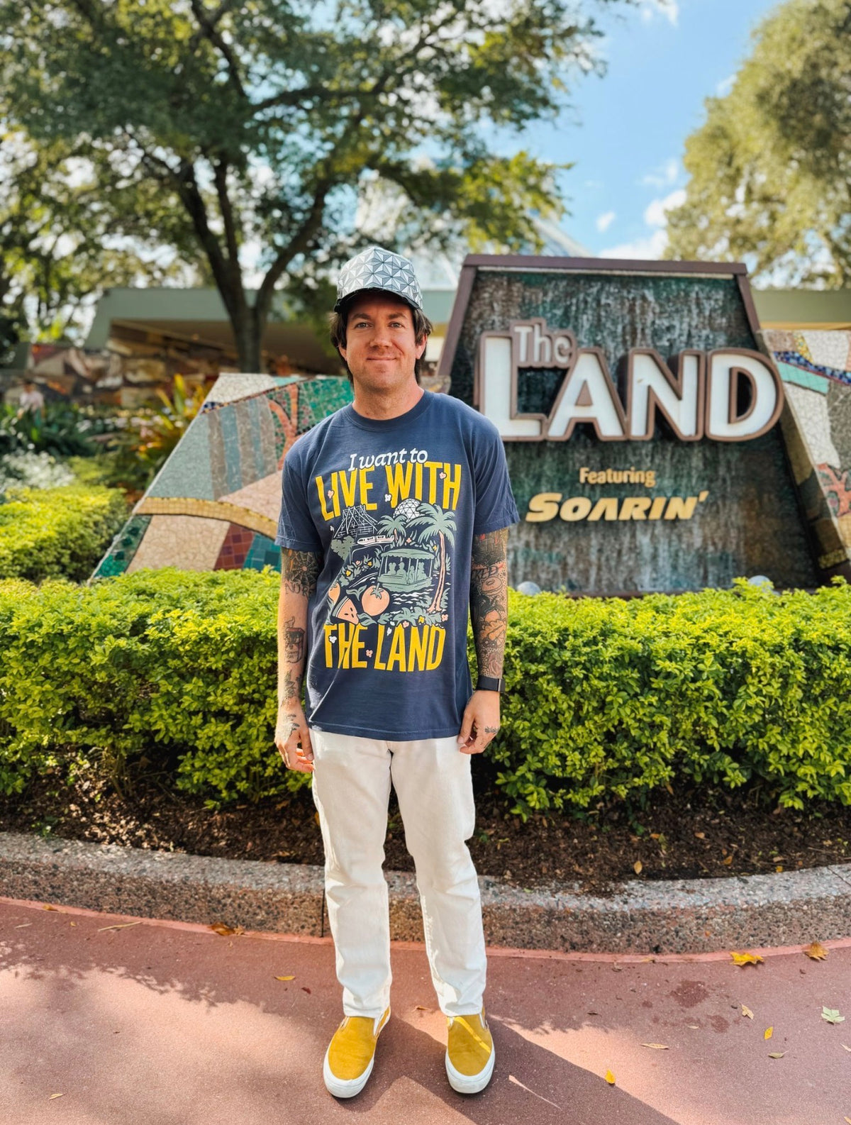I Want To Live With The Land Tee