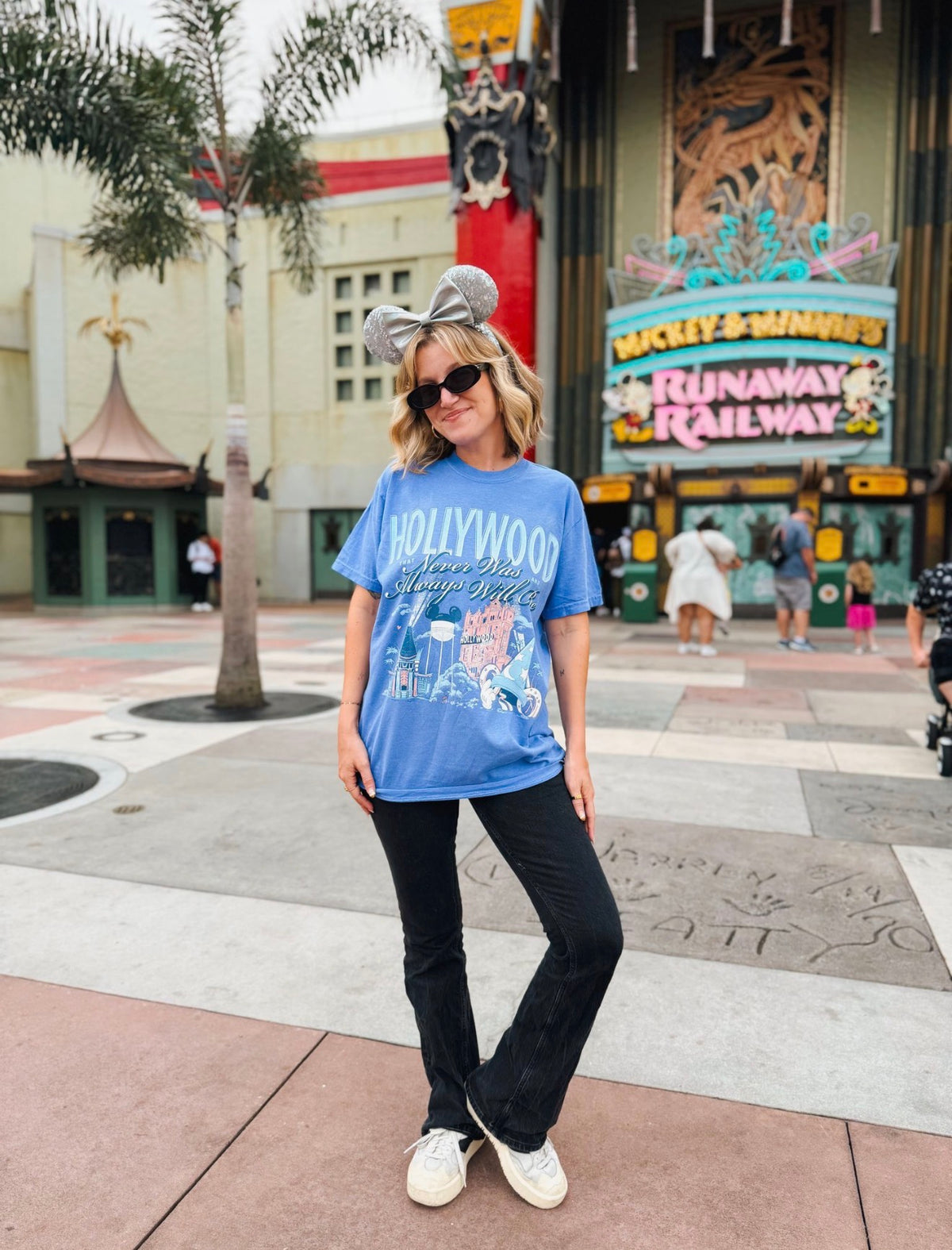 Hollywood That Never Was Tee
