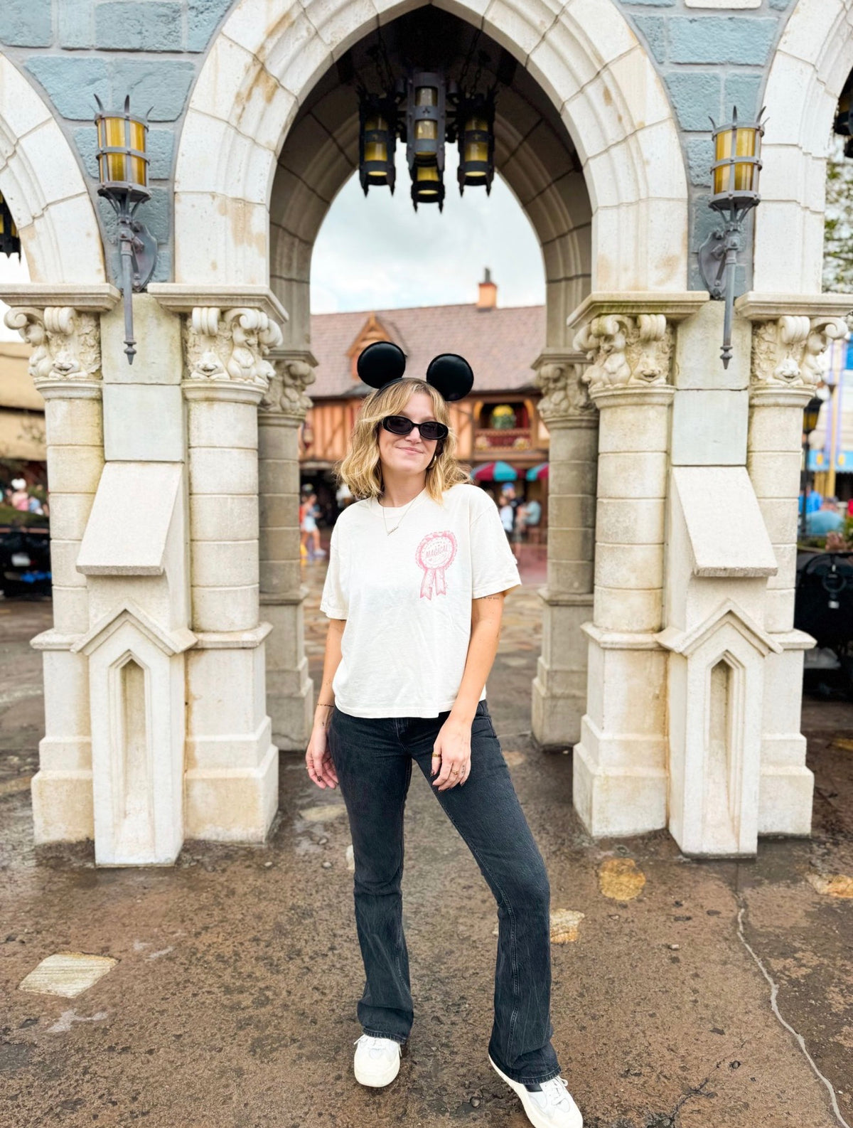Having A Magical Day Crop Tee
