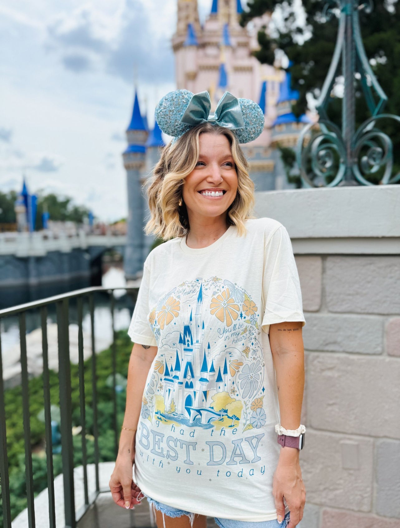 The Best Day Tee