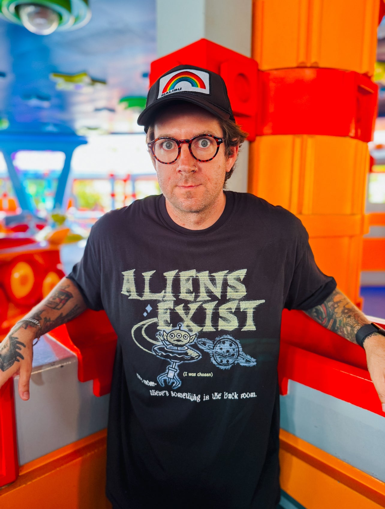 Aliens Exist Tee – The Lost Bros