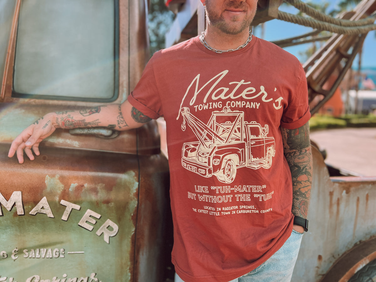 Mater&#39;s Towing Co Tee - Rust