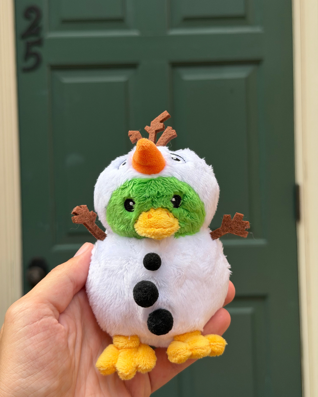 Waddles The Park Duck Keychain - Happy Snowman Variant