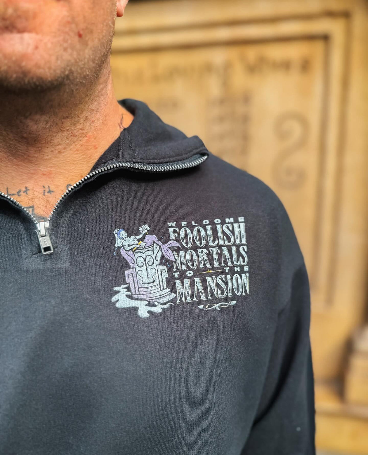 Mansion Parlor Quarter Zip Up