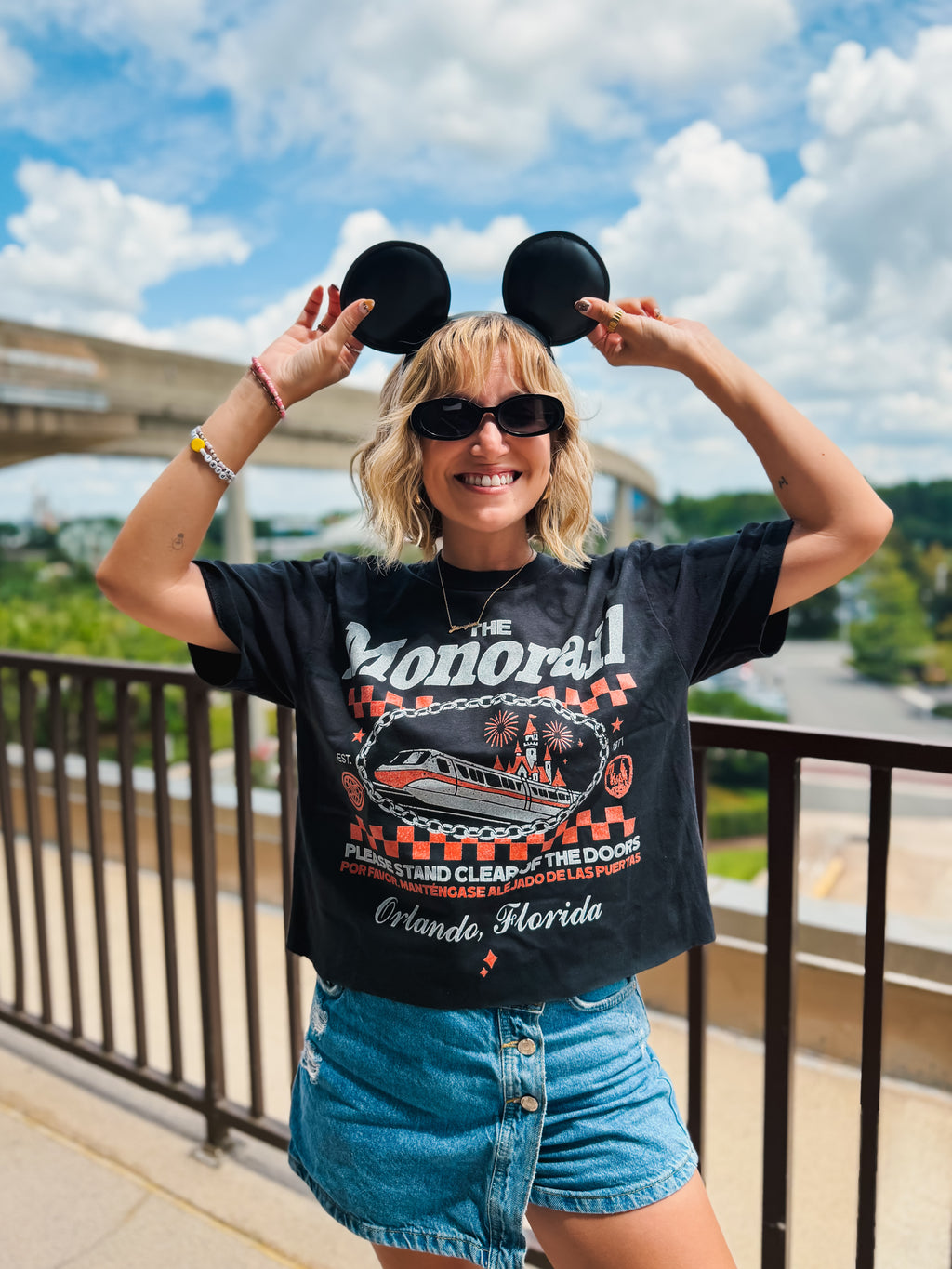 Monorail Tee